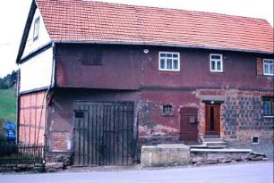Wohnstallhaus: von links Scheunenteil, Stallbereich, Wohnbereich