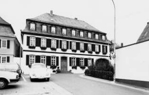Ehem. Von Holzhausen''sches Gut; Bad Vilbel, Obergasse 20