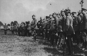Hindenburg und die Heerführer auf dem Schlachtfeld bei der Tannenbergfeier