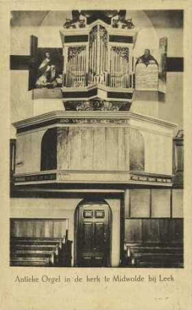 Antieke Orgel in de kerk te Midwolde bij Leek