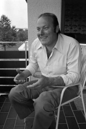 Besuch des Baritonsängers Hermann Becht in seiner Heimatstadt Karlsruhe