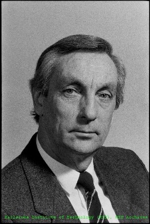 Prof. Horst Böhm (Vorstandsvorsitzender des Kernforschungszentrums Karlsruhe (KfK))