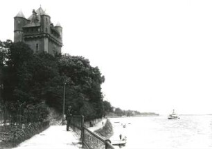 Eltville, Burg : Eltville. Burg der Mainzer Erzbischöfe. Bergfried von der Rheinpromenade