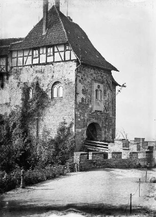 Eisenach, Wartburg. Torhaus mit Zugbrücke