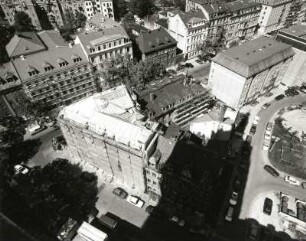 Dresden-Neustadt. Blick vom Turm der Dreikönigskirche auf Königstraße und An der Dreikönigskirche