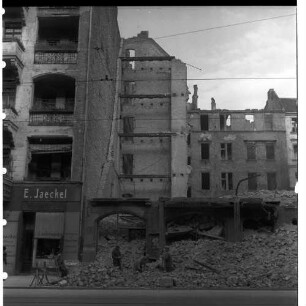 Negativ: Trümmer, Schöneberg, 1950
