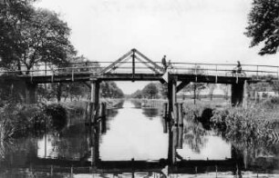 Alte "Hohe Brücke" an der Stör/Müritz-Elde-Wasserstraße