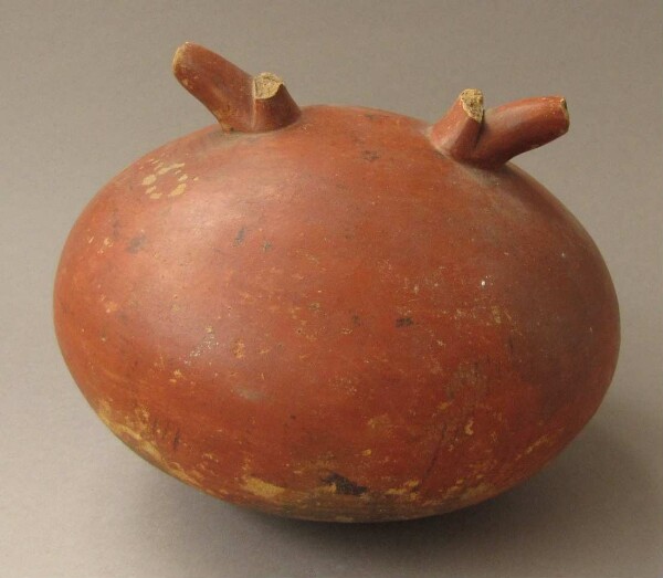 Clay vessel