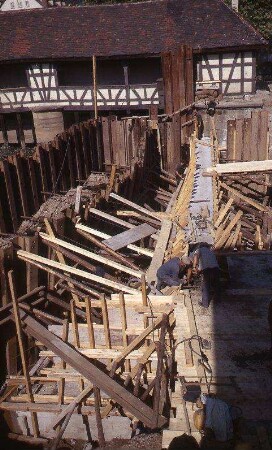 Esslingen, Anschluss am Wasserhaus, rechtes Ufer, flussabwärts