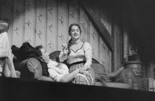 Szenenbilder aus der Operette "Frau Luna" von P. Lincke nach einem Libretto von H. Bolten-Baeckers u. a. mit F. Kronström