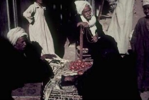 Reisefotos. Marktszene (vielleicht in Ägypten)