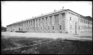 Theresienstadt. Kavallerie-Kaserne
