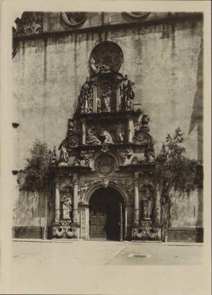 Unterfranken. Dettelbach am Main, Portal der Wallfahrtskirche