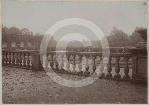 Ballustrade im Schlossgarten Heinrichau