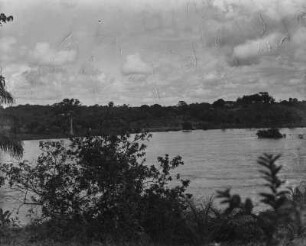 St. Paul River : Blick auf den Flusslauf des St. Paul bei Hochwasser.