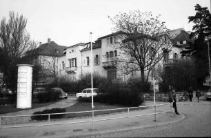 Freiburg: Abrissreife Häuser für Gewerbebankneubau, vom Bahnhofsplatz