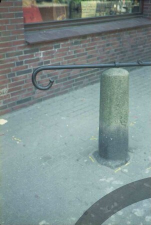 Lottbek: Pferdeanbindestelle: Teilansicht