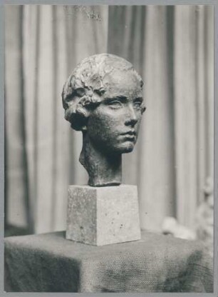 Porträt Leonore von Keudell, 1924, Bronze