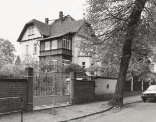 Villa, Langebrück