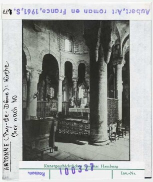 Artonne: Kirche, Chor nach Nordosten