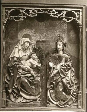 Flügelaltar : Flügelaltar. Holz, geschnitzt, gefaßt, bemalt ; 1,35 x 1,10 m (Schrein) (1514; P. Breuer). Mittelschrein mit Heiliger Familie und heiliger Anna. Cranzahl, Dorfkirche