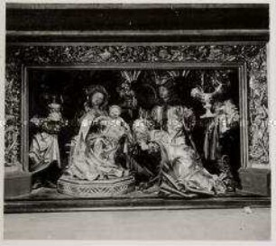 St. Wolfgang im Salzkammergut, Kircheninneres, Altar von Michael Pacher, Predellenschrein, Anbetung des Königs