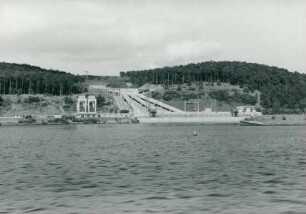Schleuse der Staustufe Geesthacht, 1964-1965