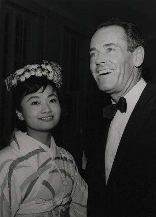Izumi Yukimura, Henry Fonda