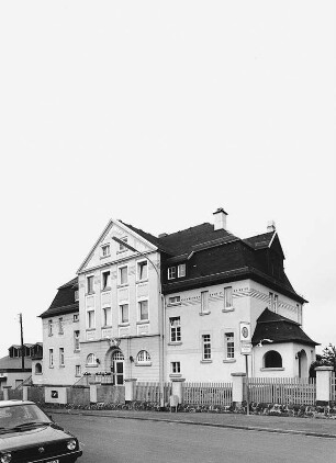 Schule; Pohlheim, Schulstraße 1
