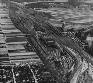 Archivfotografie "mannheim_luftaufnahmen_industrie_2260m"