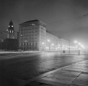 Dresden. Südseite der Ernst-Thälmann-Straße
