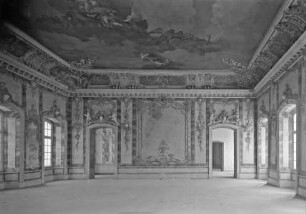 Schloss Ruhental & Rundāle pils — Paradesäle (Ostflügel) — Zimmer