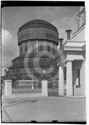 Oberschlesischer Turm auf dem Ausstellungsgelände in Posen