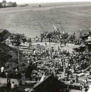 Freetown, Sierra Leone. Markt am Strand