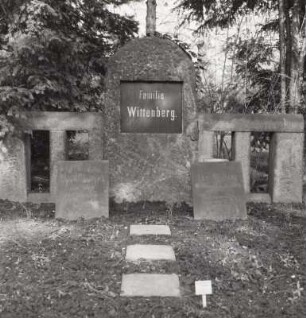 Grabmal der Familie Wittenberg