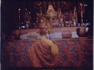 Vietnamesen (Hinterindien, Süd-Vietnam) - Buddhistische Zeremonie am Neujahrstag (»Têt«)