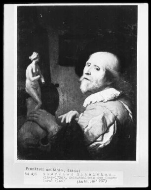 Selbstbildnis des Künstlers?; links Staffelei und Palette, auf dem Tisch eine kleine Nachbildung der Venus von Medici
