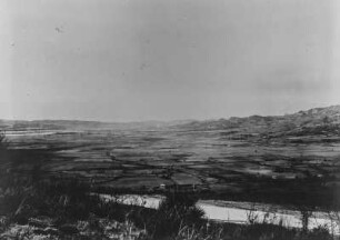 Landschaft am Shkumin Fluss : Blick über die ebene Landschaft am Shkumin Fluss