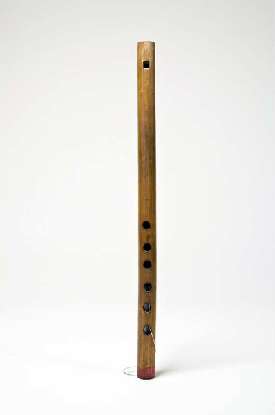 Open inner flute with finger holes