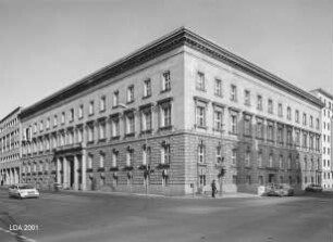 Erweiterungsbau des Kultusministeriums; Berlin, Mitte
