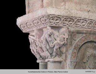 Kapitell mit der Taufe Christi - S18MS18