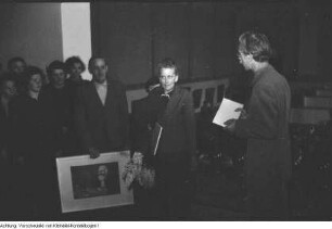 Prof. Otto Nagel, Präsident des Ausstellungskomitees der 3. Deutsche Kunstausstellung Dresden, Frühjahr 1953