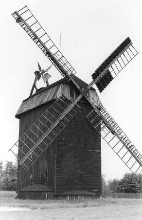 Michendorf-Langerwisch. Paltrockmühle (1839 als Bockmühle erbaut, 1930 umgesetzt und Umbau)