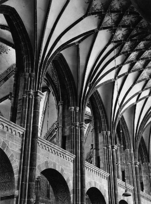 Bremen. Dom Sankt Petri (Pfarrkirche) (1050/1068). Empore
