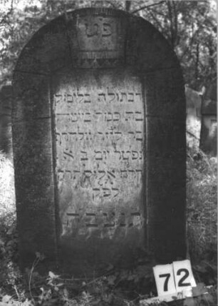 Grabstein 72