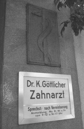 Traunstein: Dr. K. Göttlicher, Zahnarzt