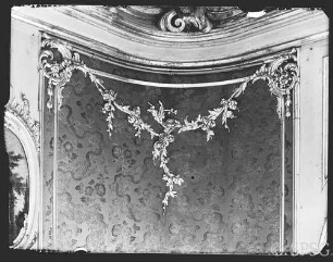 Potsdam, Neues Palais, Wohnung FRiedrich II., Schlafzimmer, R.: 212, Ornament der Nordostecke.