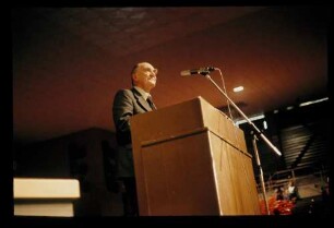 Altbischof Scharf 10.6.77.