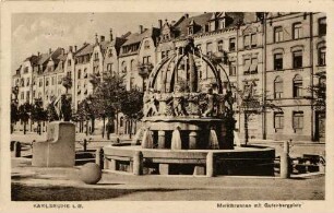Erster Weltkrieg - Feldpostkarten. "Karlsruhe i. B. - Marktbrunnen mit Gutenbergplatz"