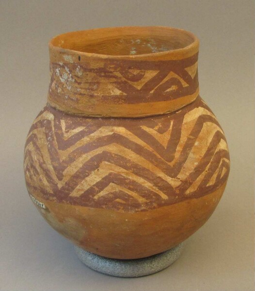 Clay vessel